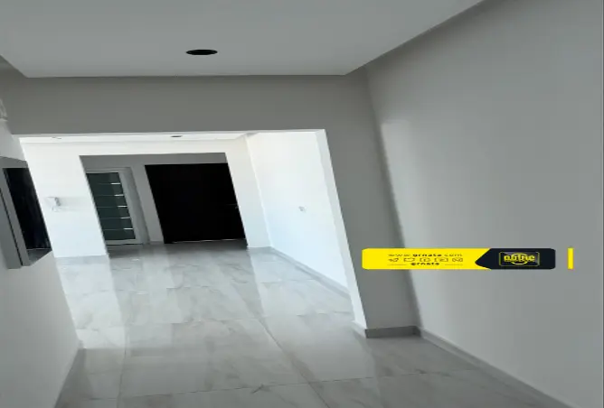 57876711 - Property Image 2