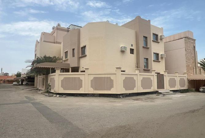 53792923 - Property Main Image