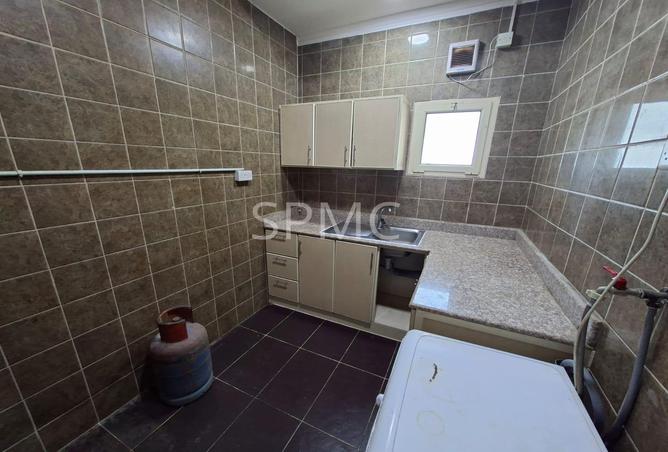 1002121 - Property Image 3