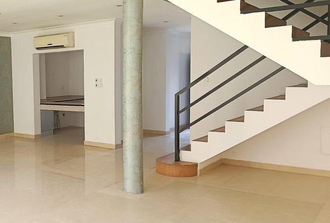 52570363 - Property Image 2