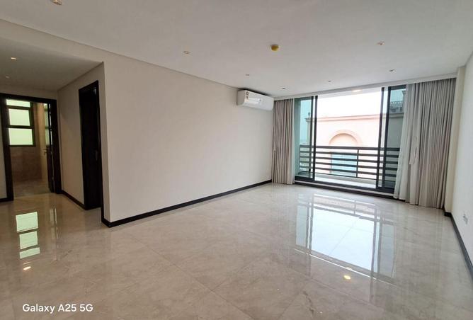 51772695 - Property Main Image