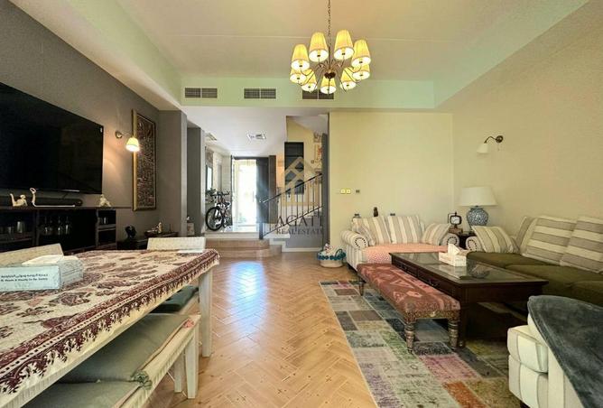 52143520 - Property Image 2