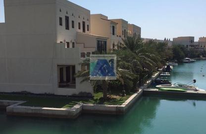 Apartment - 2 Bedrooms - 2 Bathrooms for rent in Al Marsa Floating City - Amwaj Islands - Muharraq Governorate