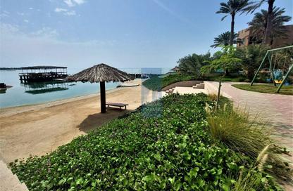 Villa - 4 Bedrooms - 6 Bathrooms for rent in Budaiya - Northern Governorate