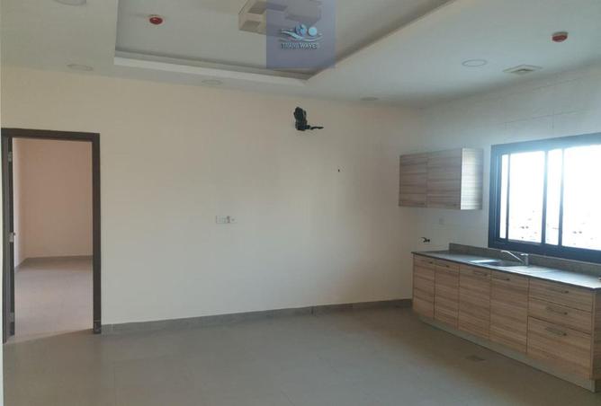 998588 - صورة العقار 3