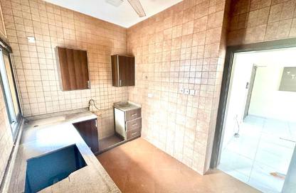 Apartment - 2 Bedrooms - 2 Bathrooms for rent in Tubli - Central Governorate Apartment - 2 Bedrooms - 2 Bathrooms for rent in Tubli - Central Governorate