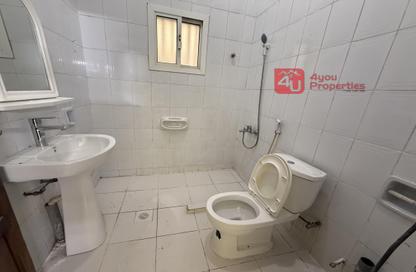 Apartment - 2 Bedrooms - 2 Bathrooms for rent in Adliya - Manama - Capital Governorate