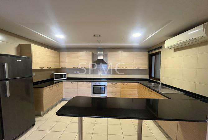 51204687 - Property Image 2