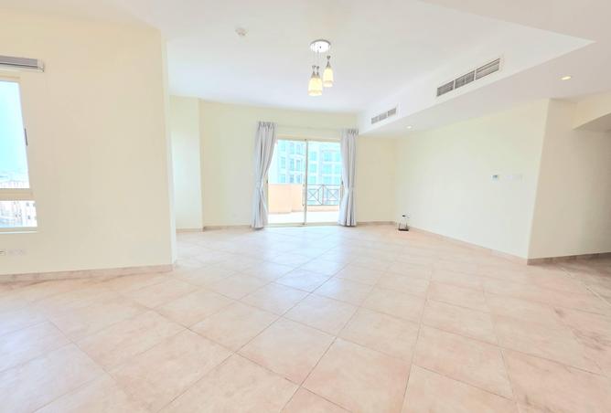 53792379 - Property Image 3