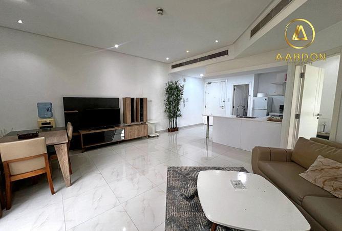 994422 - Property Image 2