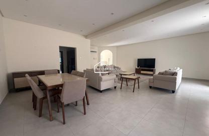 Villa - 3 - 4 for rent in Budaiya - Northern Governorate