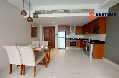 Apartment - 2 Bedrooms - 2 Bathrooms for rent in Al Juffair - Capital Governorate