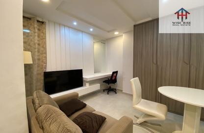 Apartment - Studio - 1 Bathroom for rent in Seef - Capital Governorate Apartment - Studio - 1 Bathroom for rent in Seef - Capital Governorate