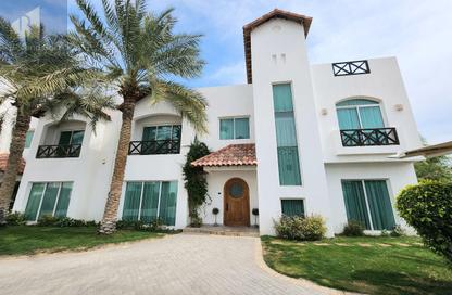 Villa - 4 - 4 for rent in Saar - Northern Governorate