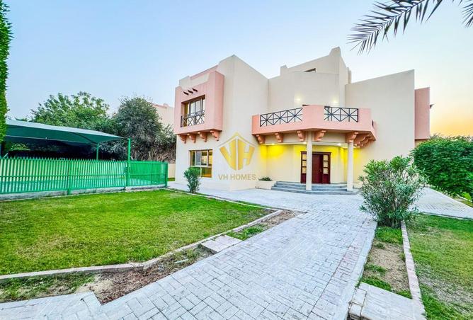 51233806 - Property Image 2