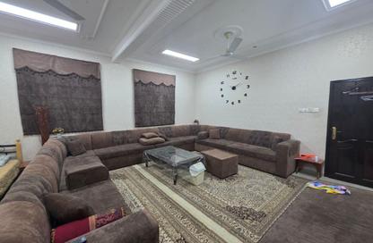 Apartment - Studio - 1 Bathroom for rent in Karbabad - Manama - Capital Governorate Apartment - Studio - 1 Bathroom for rent in Karbabad - Manama - Capital Governorate