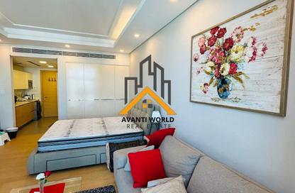 Apartment - Studio - 1 Bathroom for rent in Al Juffair - Capital Governorate