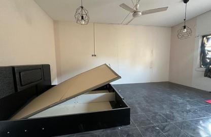 Villa - 4 - 4 for sale in Hamad Town - Northern Governorate Villa - 4 - 4 for sale in Hamad Town - Northern Governorate