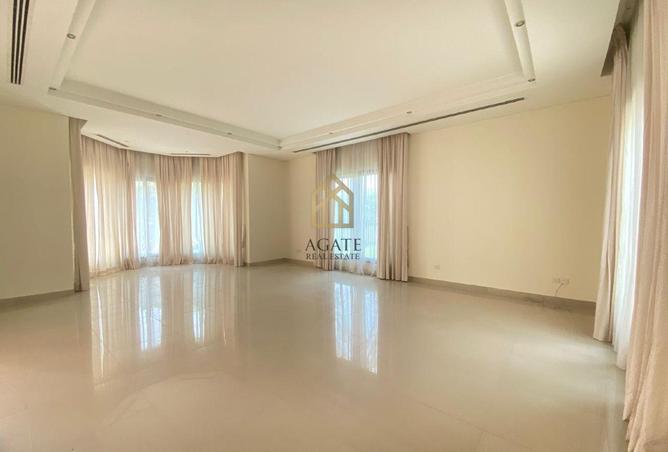 56097086 - Property Image 2