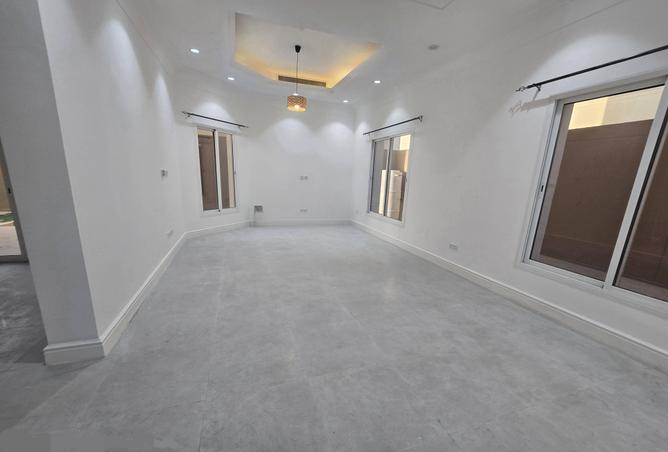 52701951 - Property Image 3