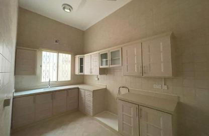 Apartment - 2 Bedrooms - 2 Bathrooms for rent in Shakhura - Northern Governorate Apartment - 2 Bedrooms - 2 Bathrooms for rent in Shakhura - Northern Governorate