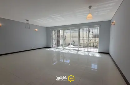 فيلا - 5 غرف نوم - 6 حمامات للبيع في أمواج هومز - أمواج - المحرق