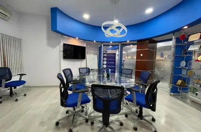 مكتب - 3 غرف نوم - 2 حمامات للايجار في العدلية - المنامة - محافظة العاصمة