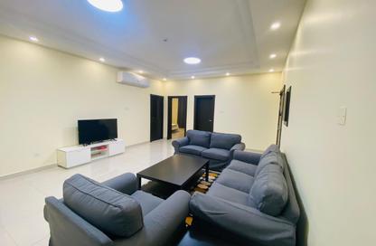 Apartment - 2 - 2 for rent in Al Juffair - Capital Governorate