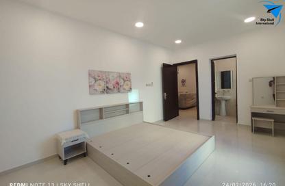 Apartment - 2 Bedrooms - 2 Bathrooms for rent in Al Burhama - Manama - Capital Governorate