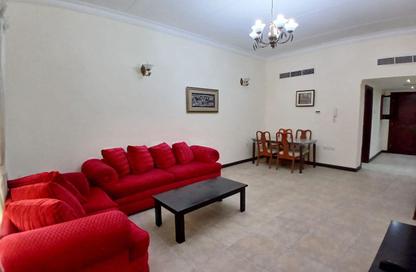 Apartment - 2 Bedrooms - 2 Bathrooms for rent in Al Juffair - Capital Governorate