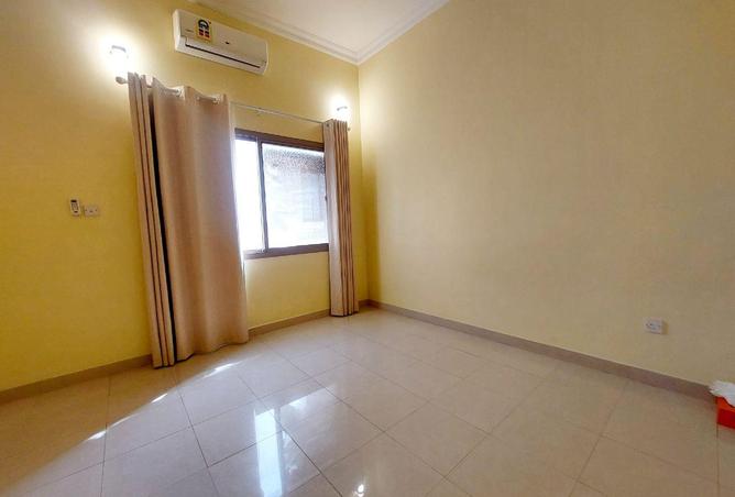 1000370 - Property Image 3