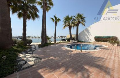Villa - 4 - 5 for sale in Durrat Al Bahrain - Southern Governorate Villa - 4 - 5 for sale in Durrat Al Bahrain - Southern Governorate