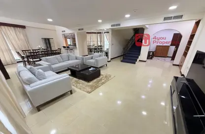 Duplex - 2 Bedrooms - 2 Bathrooms for rent in Adliya - Manama - Capital Governorate