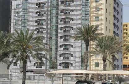 Whole Building - Studio - 7+ Bathrooms for sale in Busaiteen - Muharraq Governorate