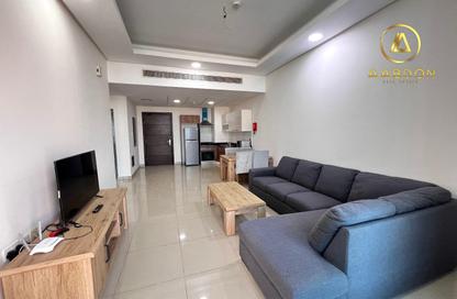 Apartment - 1 Bedroom - 2 Bathrooms for rent in Sanabis - Manama - Capital Governorate