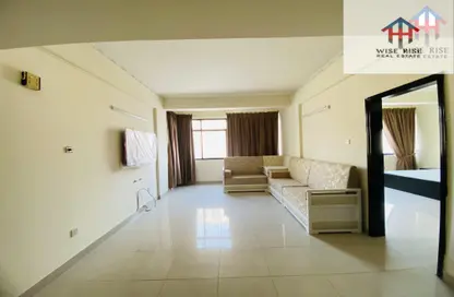 شقة - 2 غرف نوم - 2 حمامات للايجار في الحورة - محافظة العاصمة