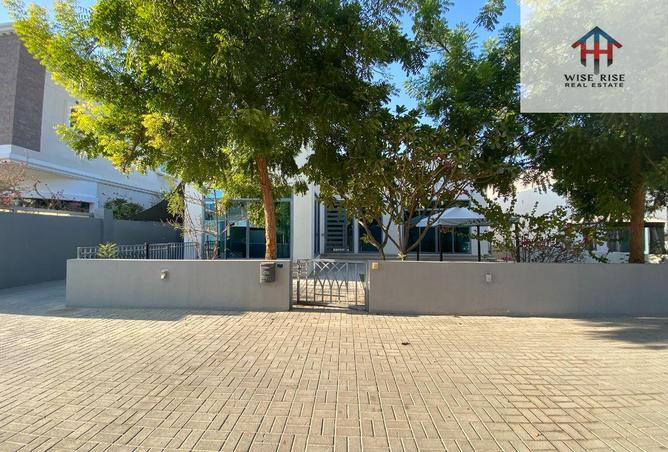55863348 - Property Main Image