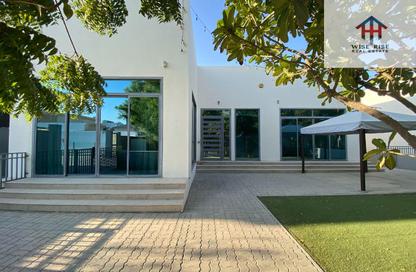 Villa - 4 Bedrooms - 4 Bathrooms for rent in Saar - Northern Governorate