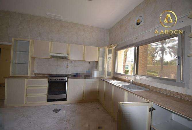 996265 - Property Image 2