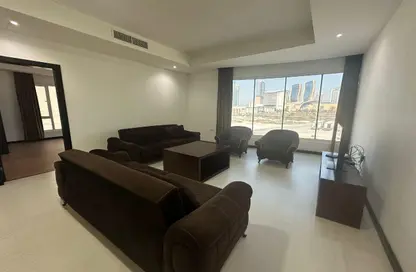 Apartment - 2 Bedrooms - 2 Bathrooms for rent in Al Burhama - Manama - Capital Governorate