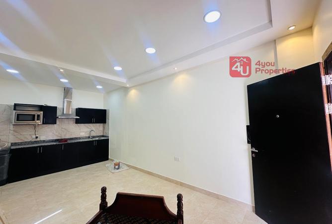 996234 - Property Image 2