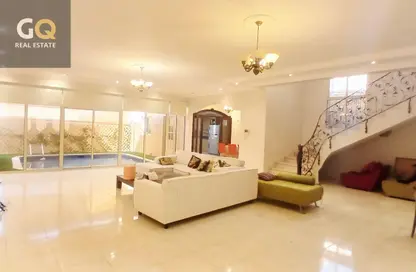 Villa - 4 Bedrooms - 4 Bathrooms for rent in Janabiya - Northern Governorate
