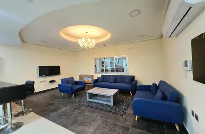 Apartment - 2 Bedrooms - 3 Bathrooms for rent in Hidd - Muharraq Governorate