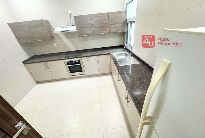 998768 - Property Image 3