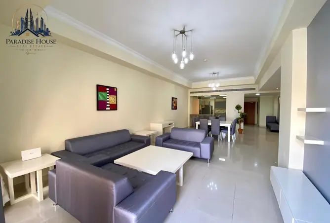 57122030 - Property Image 2