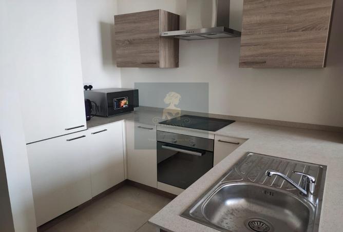 996289 - Property Image 3