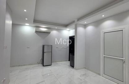 Apartment - 1 - 1 for rent in Gufool - Manama - Capital Governorate