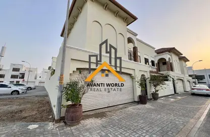 فيلا - 4 غرف نوم - 4 حمامات للبيع في ديرة العيون - ديار المحرق - المحرق