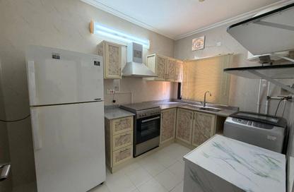Apartment - 2 Bedrooms - 2 Bathrooms for rent in Al Juffair - Capital Governorate