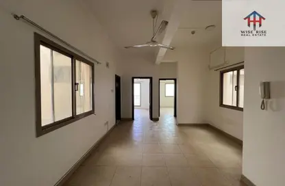 Apartment - 2 Bedrooms - 2 Bathrooms for rent in Salmaniya - Manama - Capital Governorate